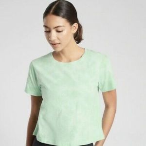 athleta green tie dye cropped tshirt